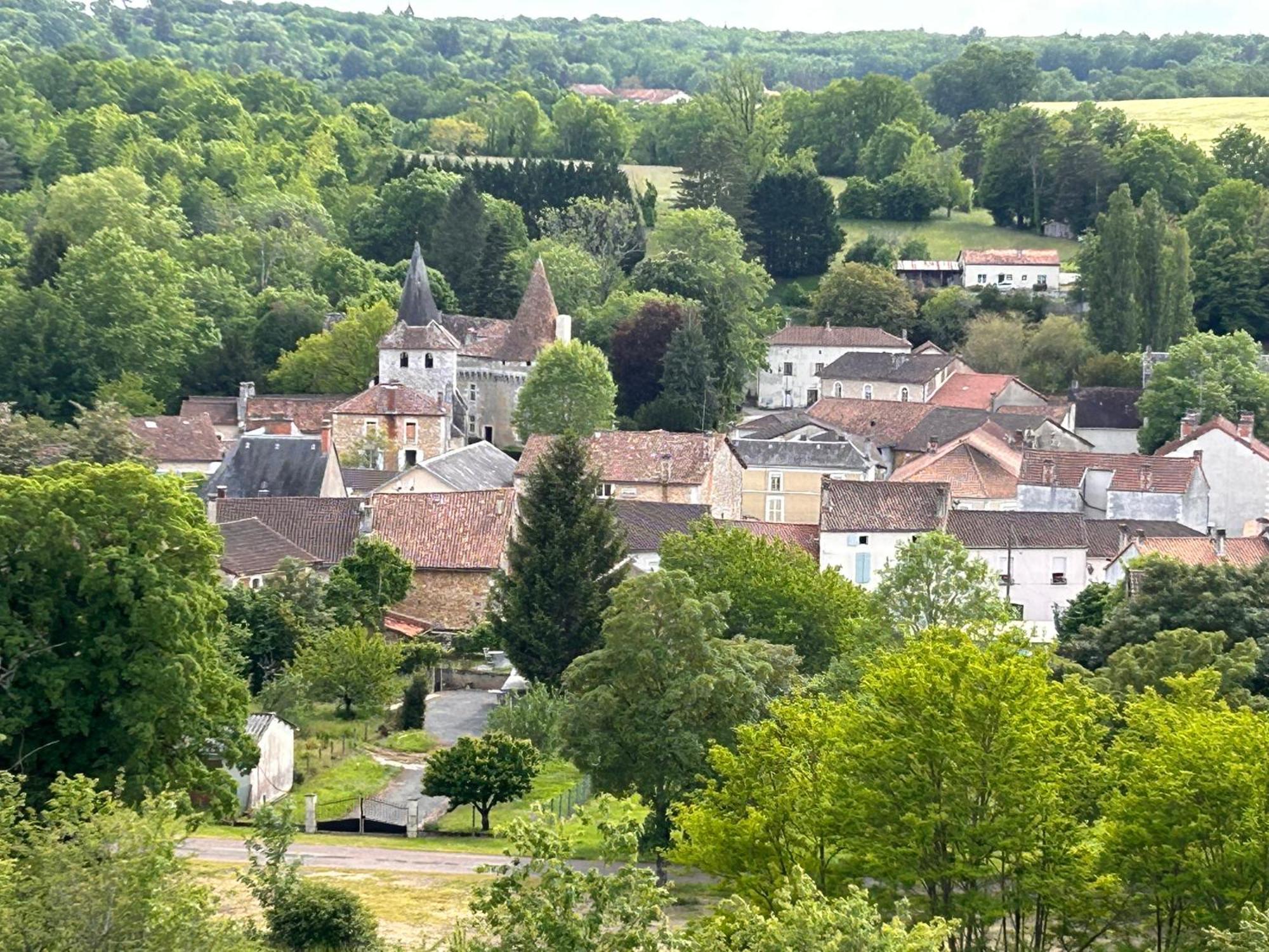Maison Au Coeur Du Perigord Vert Javerlhac-et-la-Chapelle-Saint-Robert Εξωτερικό φωτογραφία
